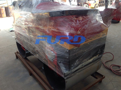 福瑞得機(jī)械1噸座駕壓路機(jī)，小型單鋼輪壓路機(jī)包裝完畢及時(shí)發(fā)貨