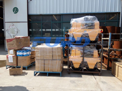 福瑞得今日發(fā)貨：外貿(mào)出口壓路機(jī)20臺(tái)；國(guó)內(nèi)訂購(gòu)一臺(tái)激光整平機(jī)，13臺(tái)壓路機(jī)